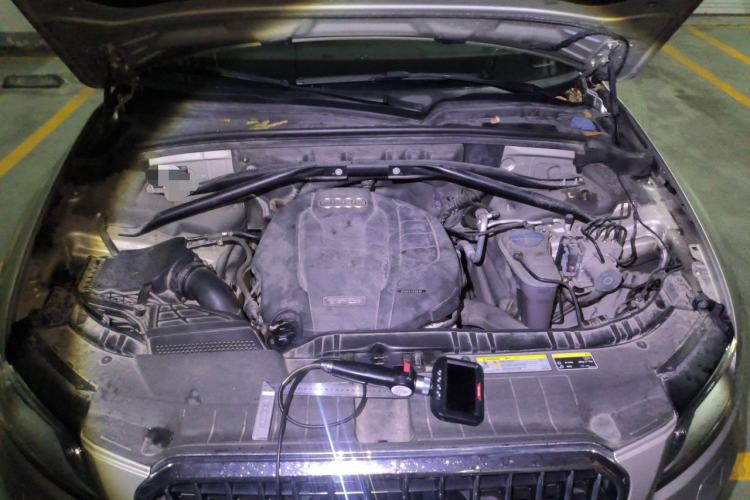 Used Audi Q5 2017 40 TFSI Ambition Edition Engine Bay