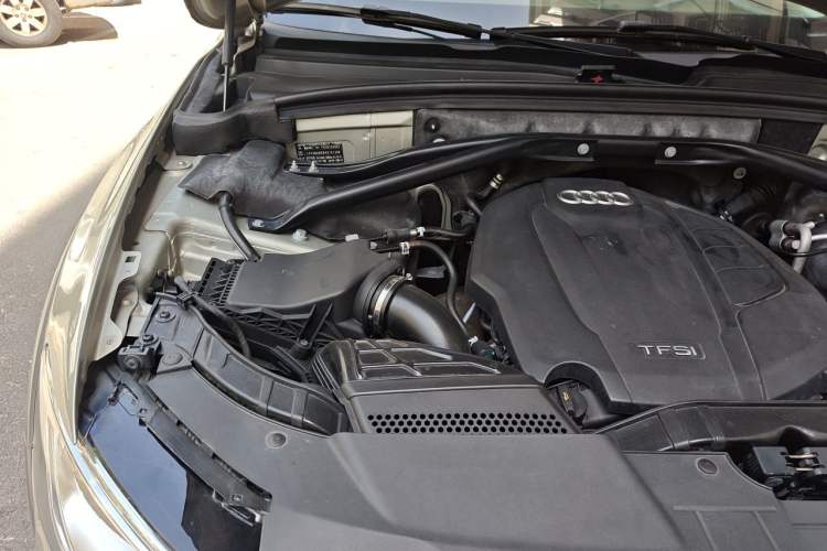 Used Audi Q5 2017 Plus 40 TFSI Technology Model Engine Bay Right