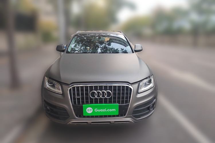 Used Audi Q5 2017 Plus 40 TFSI Technology Model Exterior 1