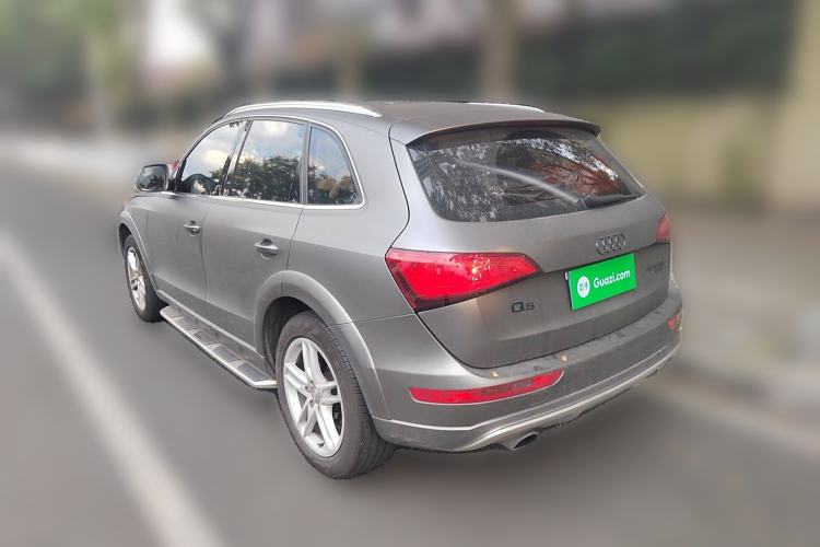 Used Audi Q5 2017 Plus 40 TFSI Technology Model Exterior 3