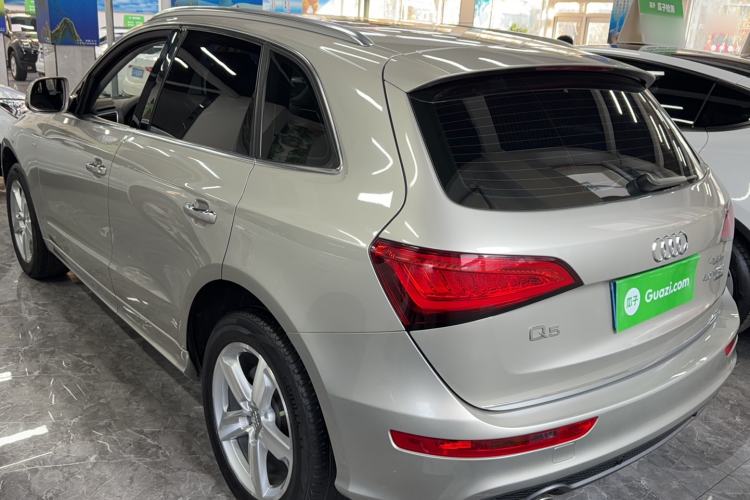 Used Audi Q5 2017 Plus 40 TFSI Ambition Model Exterior 5