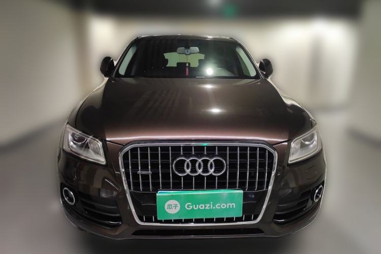 Used Audi Q5 2017 40 TFSI Comfort Model Front