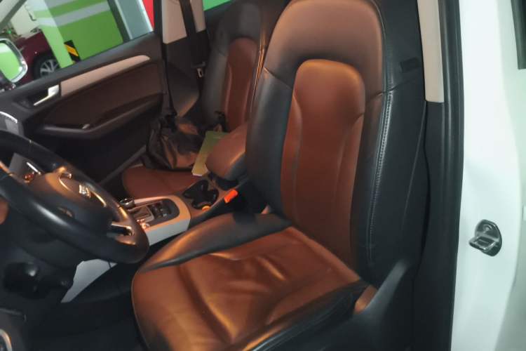 Used Audi Q5 2017 40 TFSI Ambition Edition Left Front Seat