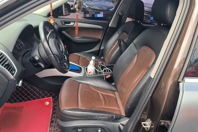 Used Audi Q5 2017 40 TFSI Ambition Edition Left Front Seat