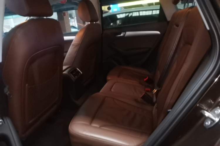 Used Audi Q5 2017 40 TFSI Technology Edition Left Rear Seat