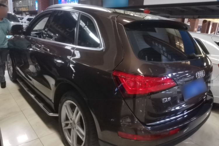 Used Audi Q5 2017 40 TFSI Technology Edition Rear Left 45 Deg