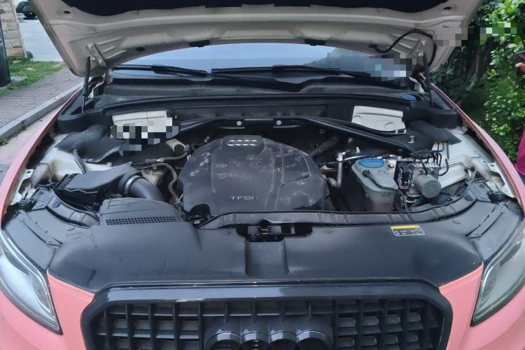 Used Audi Q5 2017 40 TFSI Ambition Edition Engine Bay
