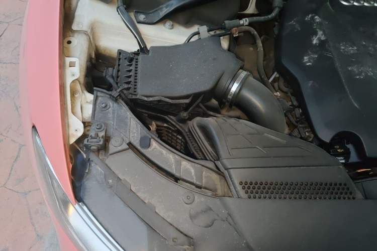 Used Audi Q5 2017 40 TFSI Ambition Edition Engine Bay Right