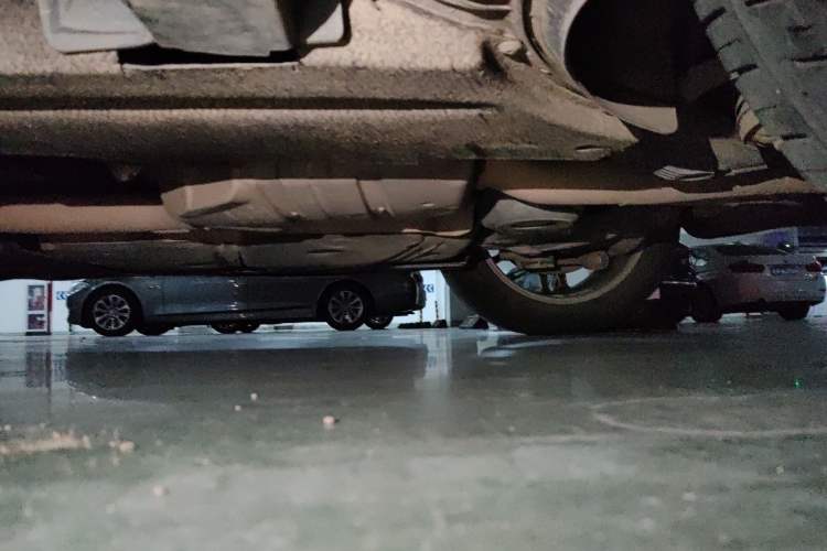 Used Audi Q5 2017 40 TFSI Comfort Model Chassis Rear Left