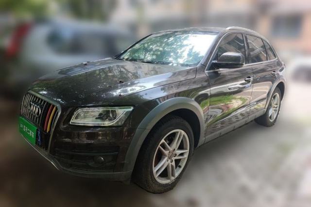Used Audi Q5 2017 Plus 40 TFSI Technology Model