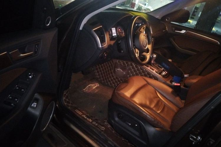 Used Audi Q5 2017 40 TFSI Comfort Model Driver Seat