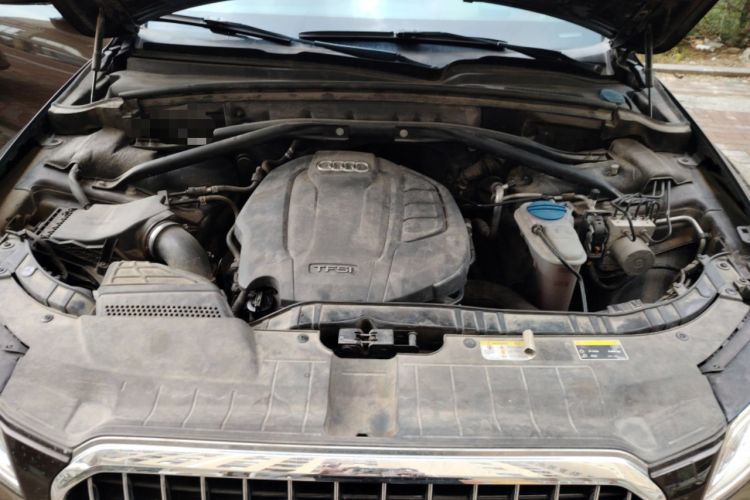 Used Audi Q5 2017 Plus 40 TFSI Technology Model Engine Bay