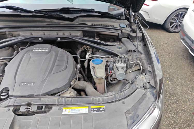 Used Audi Q5 2017 40 TFSI Ambition Edition Engine Bay Left
