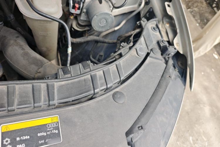 Used Audi Q5 2017 40 TFSI Ambition Edition Engine Bay Left