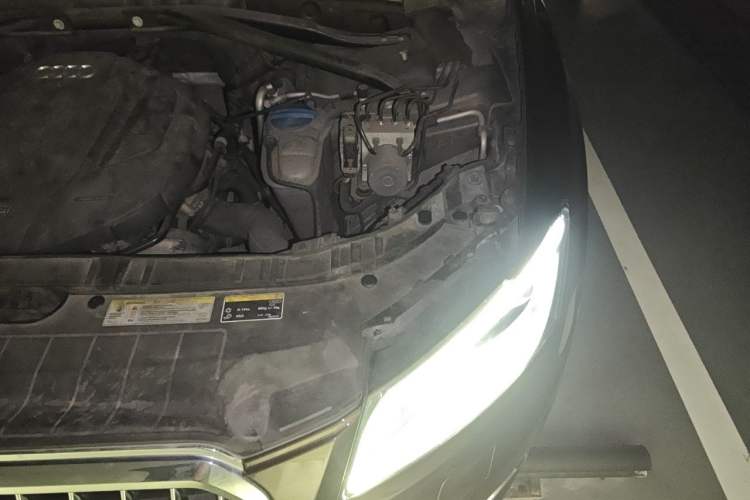 Used Audi Q5 2017 40 TFSI Ambition Edition Engine Bay Left