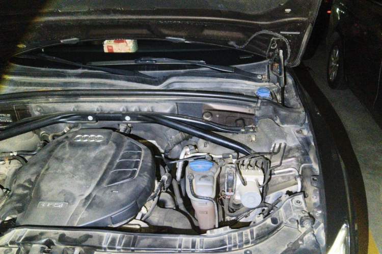 Used Audi Q5 2017 40 TFSI Ambition Edition Engine Bay Left