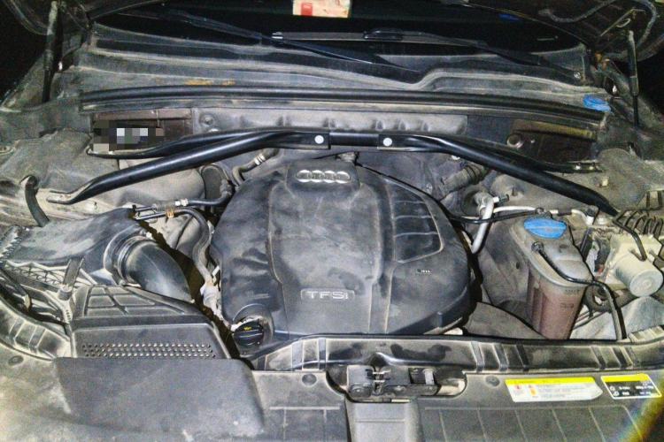 Used Audi Q5 2017 40 TFSI Ambition Edition Engine Bay