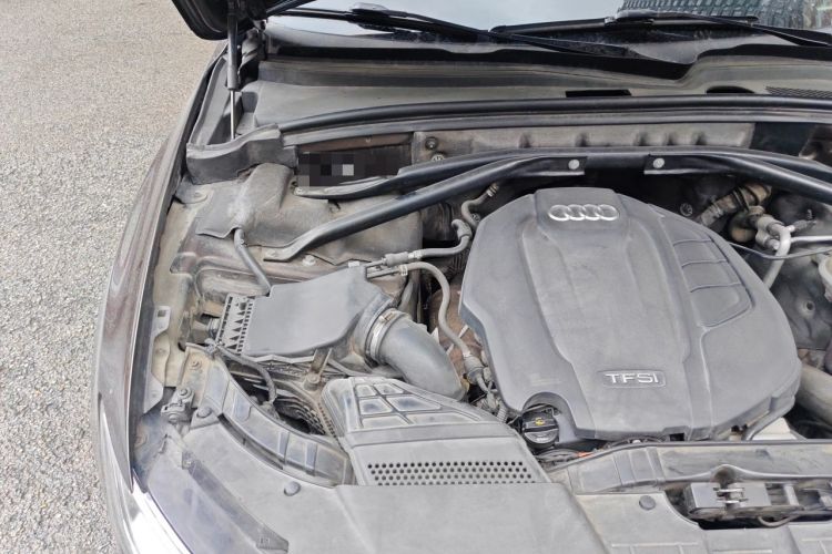 Used Audi Q5 2017 40 TFSI Ambition Edition Engine Bay Right