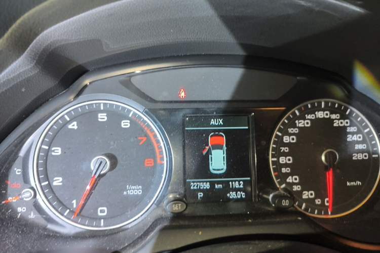 Used Audi Q5 2017 Plus 40 TFSI Technology Model Instrument Cluster