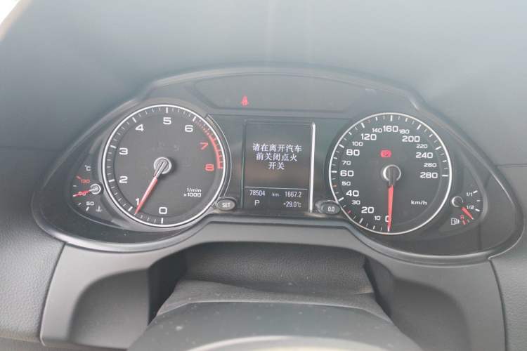 Used Audi Q5 2017 40 TFSI Technology Edition Instrument Cluster