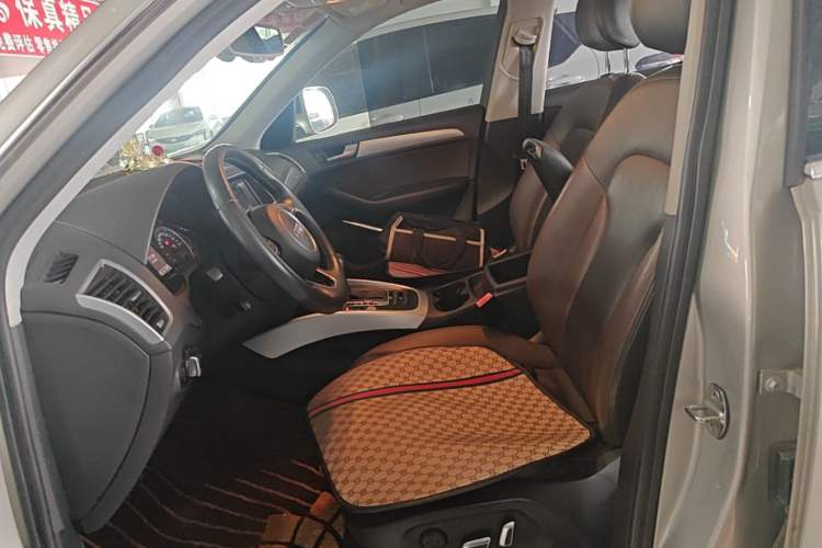 Used Audi Q5 2017 Plus 40 TFSI Technology Model Left Front Seat