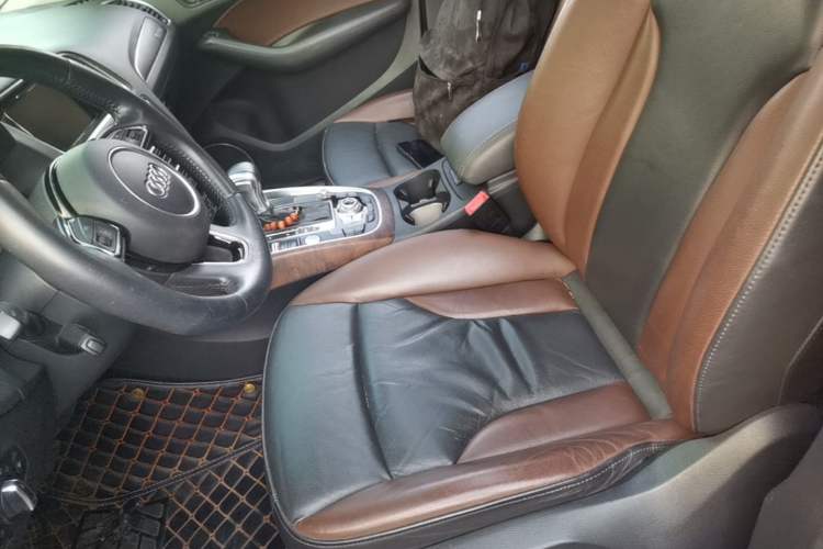 Used Audi Q5 2017 Plus 40 TFSI Comfort Model Left Front Seat