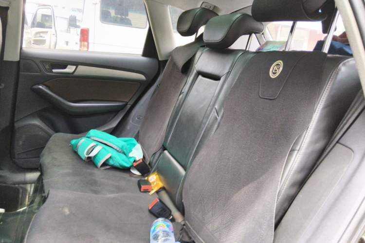 Used Audi Q5 2017 Plus 40 TFSI Ambition Model Left Rear Seat