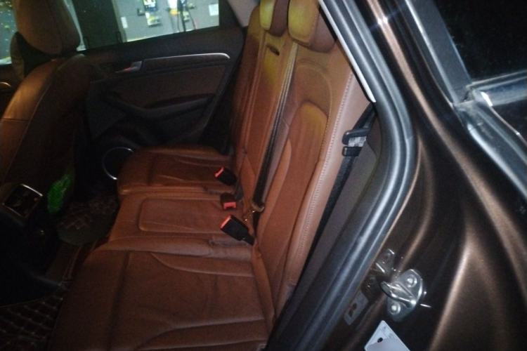 Used Audi Q5 2017 40 TFSI Comfort Model Left Rear Seat