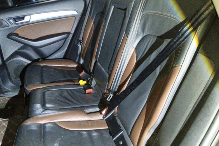 Used Audi Q5 2017 40 TFSI Ambition Edition Left Rear Seat