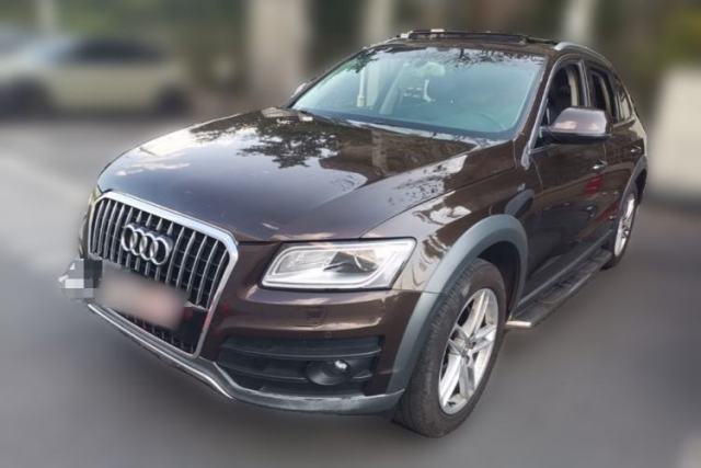 Used Audi Q5 2017 Plus 40 TFSI Comfort Model