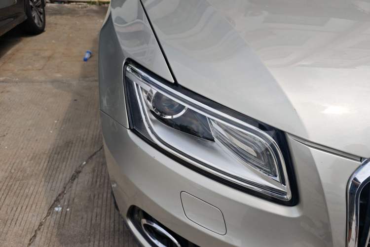 Used Audi Q5 2017 40 TFSI Ambition Edition Right Front Headlight