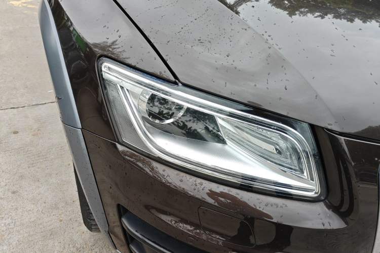 Used Audi Q5 2017 Plus 40 TFSI Technology Model Right Front Headlight