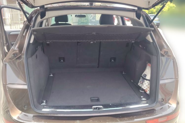 Used Audi Q5 2017 40 TFSI Technology Edition Trunk