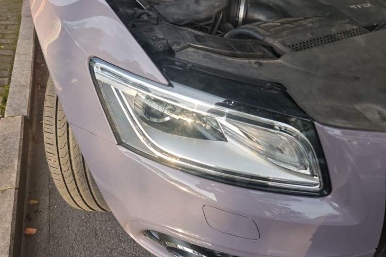 Used Audi Q5 2017 Plus 40 TFSI Ambition Model Right Front Headlight