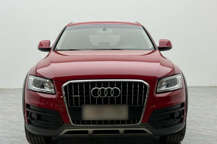 Used Audi Q5 2017 Plus 40 TFSI Technology Model Exterior 1