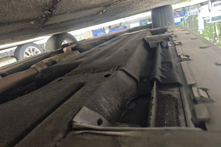 Used Audi Q5 2017 Plus 40 TFSI Technology Model Chassis Rear Left