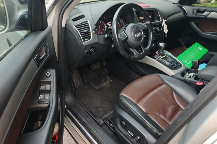 Used Audi Q5 2017 40 TFSI Ambition Edition Driver Seat