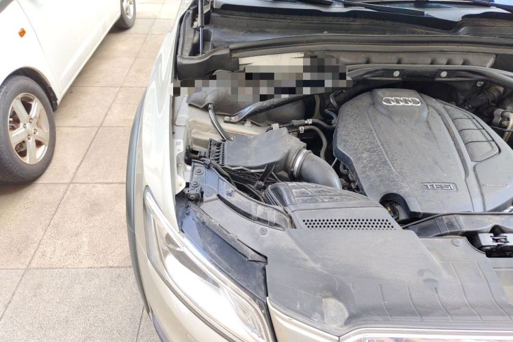 Used Audi Q5 2017 Plus 40 TFSI Technology Model Engine Bay Right