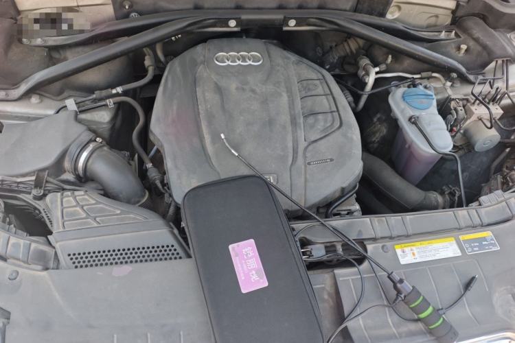 Used Audi Q5 2017 Plus 40 TFSI Technology Model Engine Bay