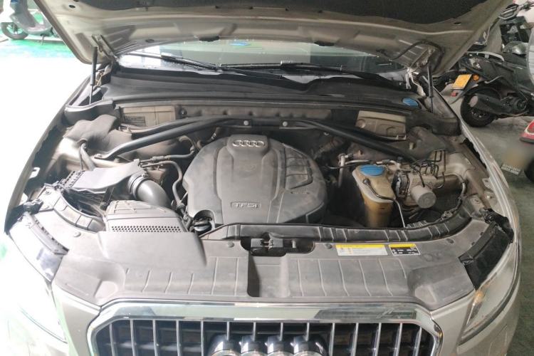 Used Audi Q5 2017 Plus 40 TFSI Technology Model Engine Bay