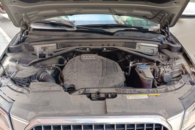 Used Audi Q5 2017 Plus 40 TFSI Technology Model Engine Bay