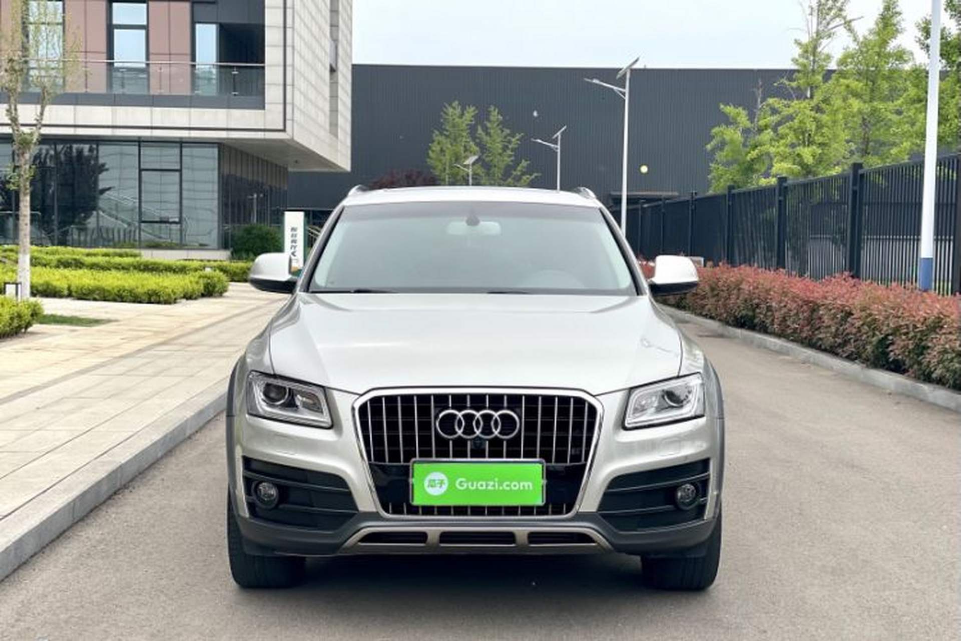 Used Audi Q5 2017 Plus 40 TFSI Technology Model Exterior 1