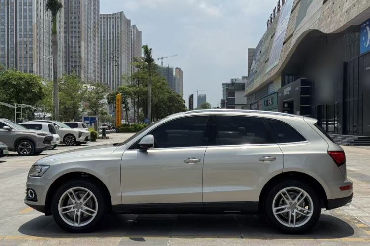 Used Audi Q5 2017 40 TFSI Technology Edition Exterior 2