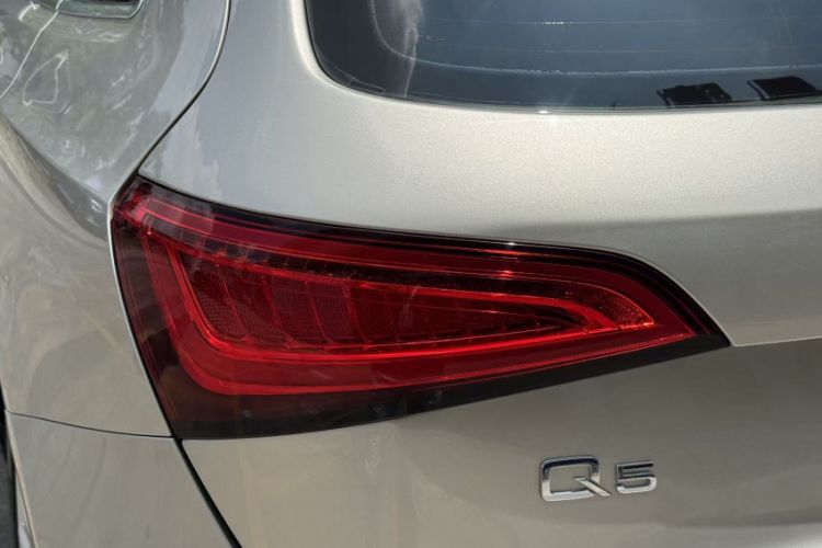 Used Audi Q5 2017 40 TFSI Technology Edition Exterior 7