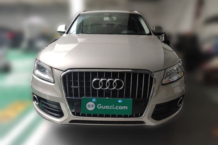 Used Audi Q5 2017 Plus 40 TFSI Technology Model Front