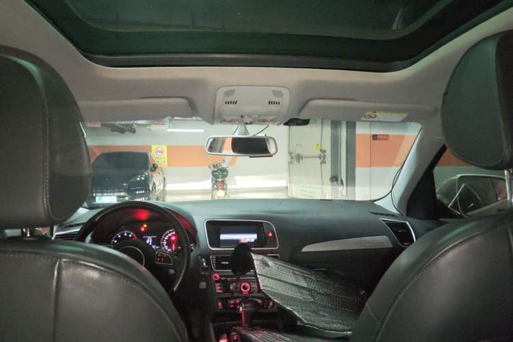 Used Audi Q5 2017 40 TFSI Ambition Edition Headliner