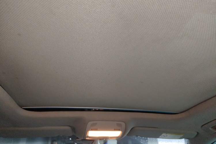 Used Audi Q5 2017 Plus 40 TFSI Technology Model Headliner
