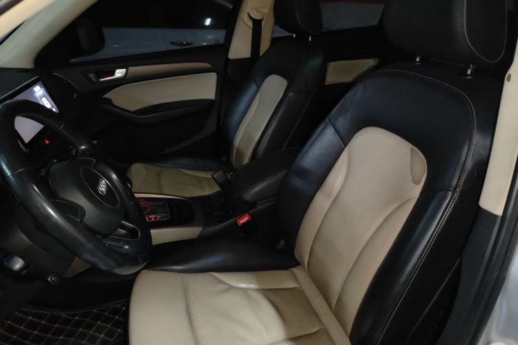 Used Audi Q5 2017 40 TFSI Ambition Edition Left Front Seat