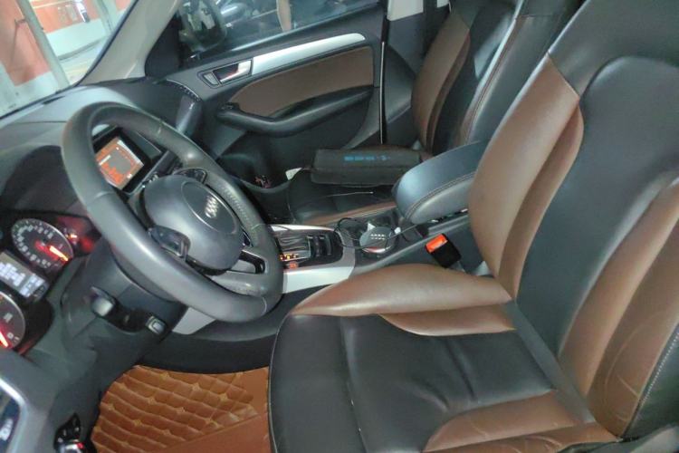 Used Audi Q5 2017 Plus 40 TFSI Technology Model Left Front Seat