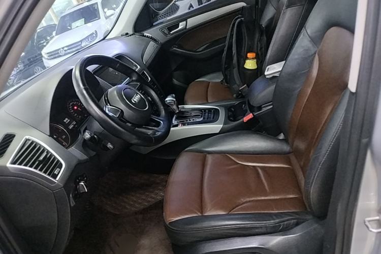 Used Audi Q5 2017 40 TFSI Ambition Edition Left Front Seat